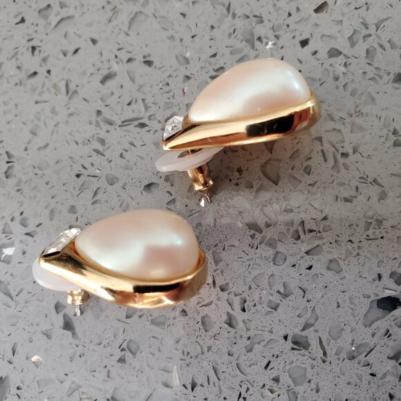 Signed Richelieu Faux Pearl and Clear Baguette Rhinestone Earrings - Picture 7 of 9